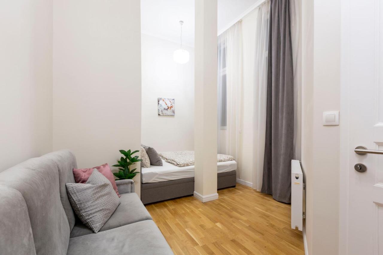 Luxury 3Bedrm 2Bathrm Apartment With Danube River View Budapest Exterior photo