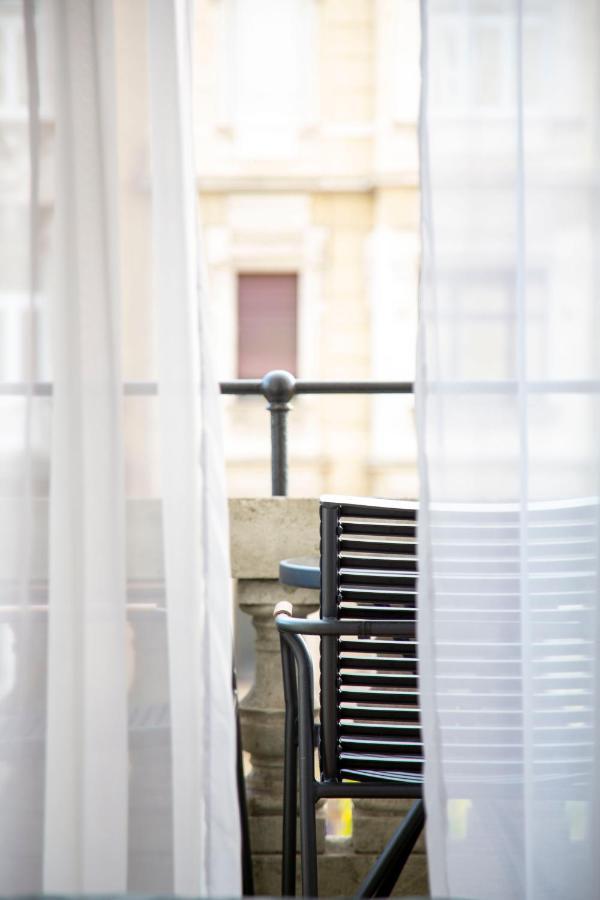 Luxury 3Bedrm 2Bathrm Apartment With Danube River View Budapest Exterior photo