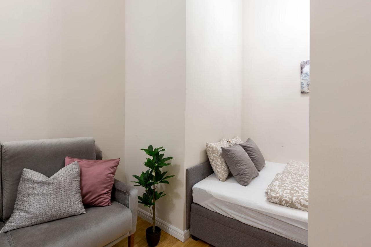 Luxury 3Bedrm 2Bathrm Apartment With Danube River View Budapest Exterior photo